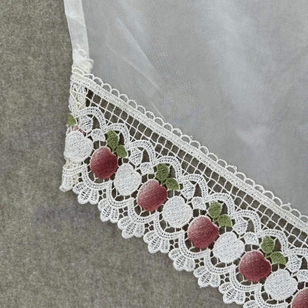 VTG Sheer White Window Swag Curtains with Apple Embroidered Lace Trim Set‎ of 2